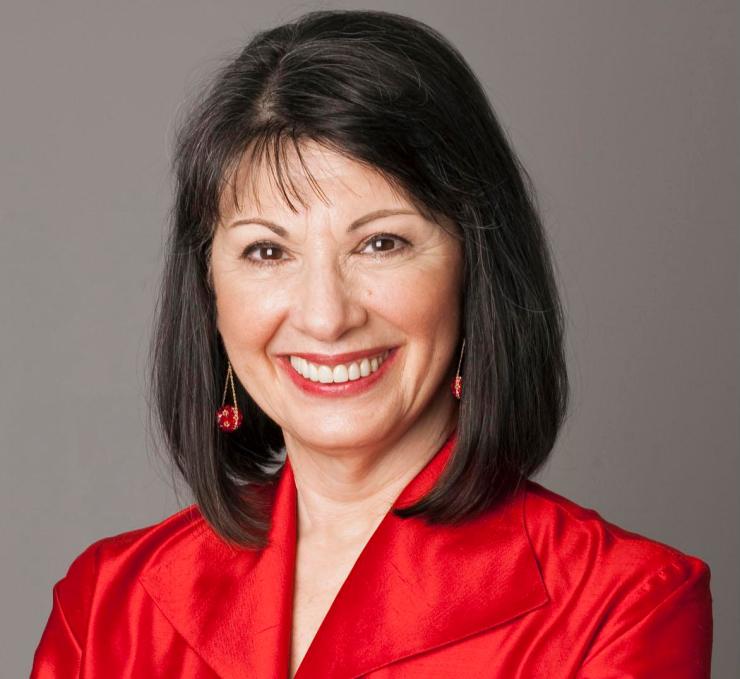 Gloria Feldt headshot